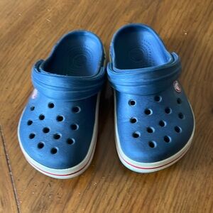 Toddler Crocs, size 6/7
